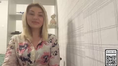 blondie_xoxoxo online show from November 16, 7:58 pm