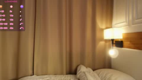 Victoria online show from April 19, 1:38 am