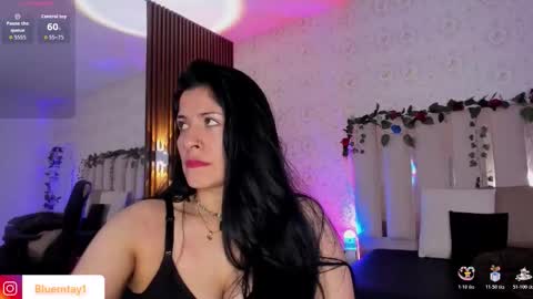 blue_tay1 online show from February 18, 2:16 pm