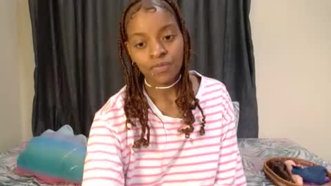 Tee online show from March 12, 9:01 am