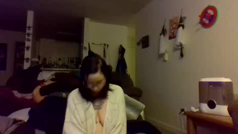 Blueeyedbeauty online show from November 10, 1:33 am