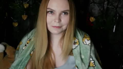 blushing_star online show from March 16, 4:22 pm