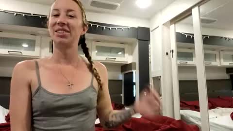 Snapshot of bmorganne420 chatting on October 28, 4:35 pm MamaMorgan online show from October 28, 4:35 pm