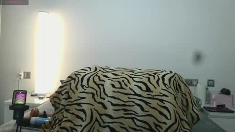 Lucy online show from March 28, 8:36 am