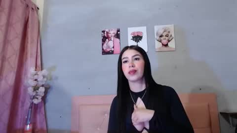 bonney_gabriel online show from December 1, 12:09 pm