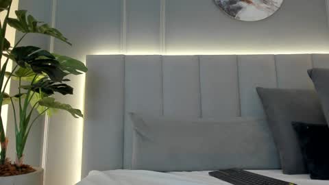 Snapshot of bonnie_bloom chatting on January 16, 12:02 am Bonnie online show from January 16, 12:02 am