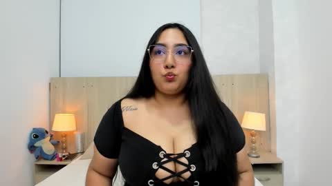 Bonnie Fuentes online show from February 21, 3:51 am