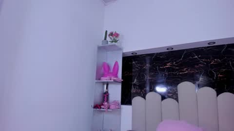 Bonnie online show from September 20, 3:54 pm