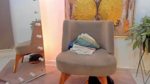 BIANCA  online show from July 11, 9:26 pm