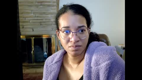 Queen Bon Vivantt online show from October 13, 1:14 pm