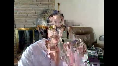 Queen Bon Vivantt online show from December 2, 2:41 pm