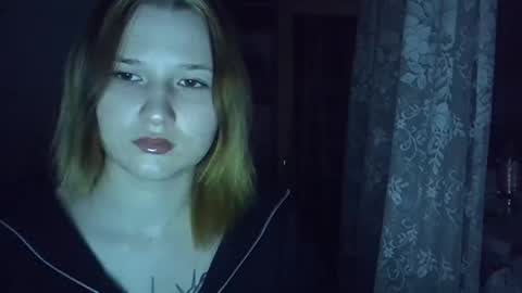 bony_may4 online show from February 22, 3:10 pm