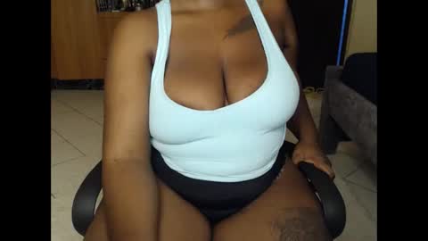 booby_candy online show from March 12, 8:39 am