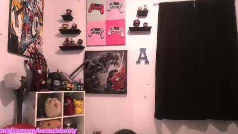 Pumpkin Butt online show from April 6, 4:46 am