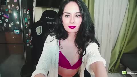 Helen  online show from January 13, 8:48 pm