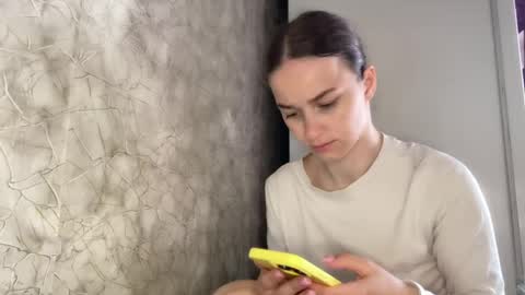 Kate online show from May 18, 2:23 pm
