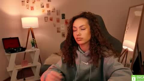 Lilly online show from October 23, 12:11 pm