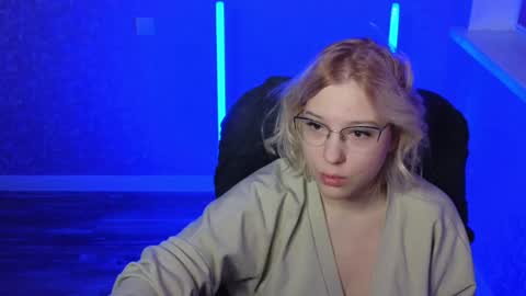 Belle  online show from January 16, 1:48 am