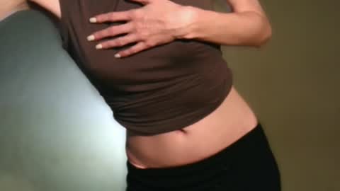 Evelyn .  online show from November 12, 12:52 am