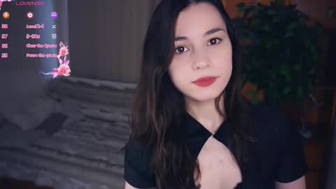 Mia Bunyard online show from October 22, 6:18 am