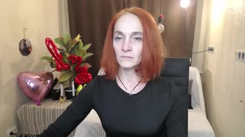 breeterner online show from February 12, 7:45 pm