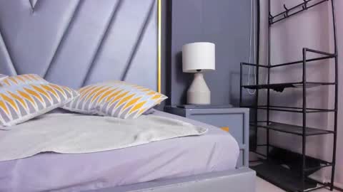 Brenda Time Schedule 0600 - 1400 GMT-5 online show from October 25, 10:56 am