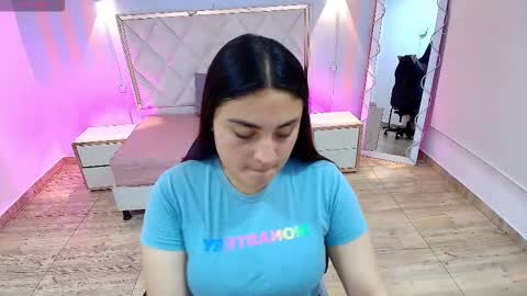 Snapshot of brendda_tay chatting on September 13, 3:03 am BRENDDA online show from September 13, 3:03 am
