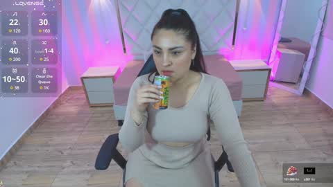 Snapshot of brendda_tay chatting on January 14, 2:08 am BRENDDA online show from January 14, 2:08 am