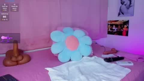 briana11_ online show from December 20, 5:55 am