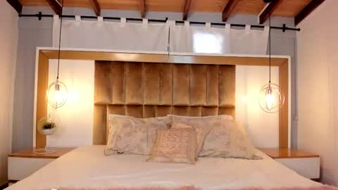  Briana  online show from February 23, 9:03 pm