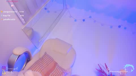 Brianna  online show from November 9, 10:27 pm