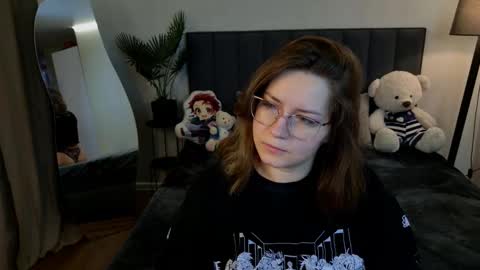 briarwynn online show from January 7, 5:00 am