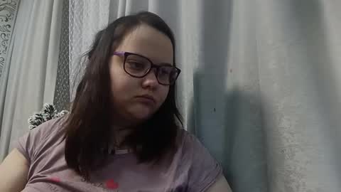 Snapshot of bridget_julianne chatting on February 4, 11:38 pm Bridget Julianne online show from February 4, 11:38 pm