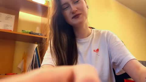 Jade online show from March 1, 2:17 pm