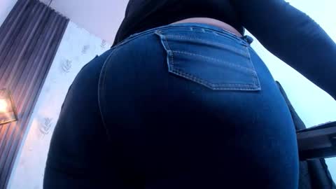 BRIGITTE online show from November 21, 6:10 pm