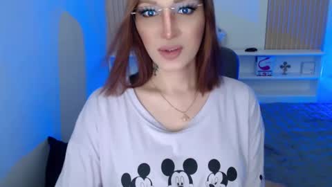 brinna online show from December 18, 3:58 am