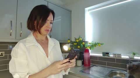 brinny_grace online show from March 3, 9:26 am