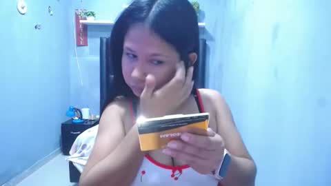 britanyx1 online show from March 28, 1:54 pm