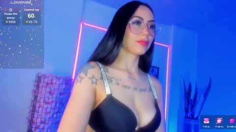 Brithany online show from October 22, 2:22 pm