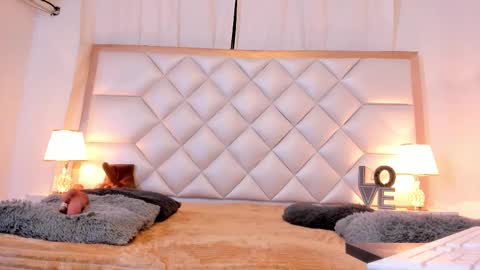 Brittany  online show from November 15, 4:35 am