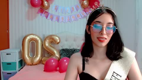 Brook Loves online show from December 13, 9:09 pm