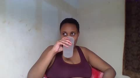 brown_lv online show from January 24, 11:37 am