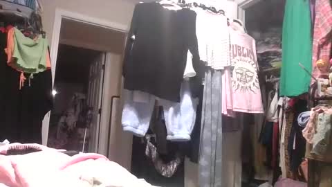 brujerita_dmota online show from June 13, 3:04 am