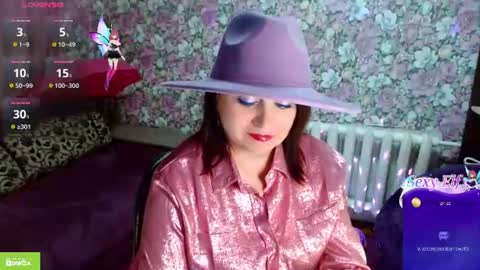 Julia online show from June 23, 9:46 pm