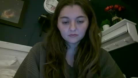 Snapshot of brunettebaby040 chatting on October 13, 2:14 am brunettebaby040 online show from October 13, 2:14 am