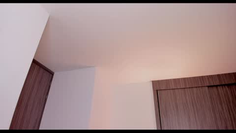     online show from December 17, 5:15 pm