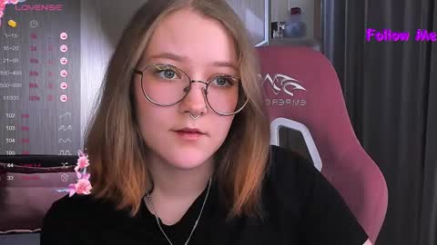 Snapshot of bubble_bunny chatting on February 5, 9:50 pm Ruby online show from February 5, 9:50 pm