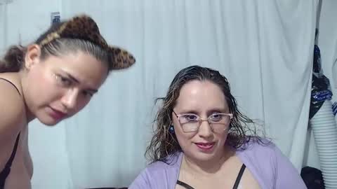 bunniosito online show from November 8, 1:54 am