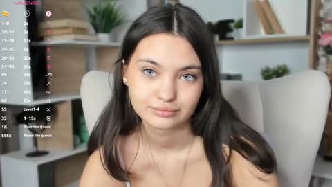 Aria online show from February 14, 7:21 am