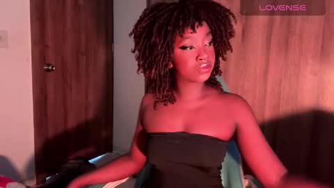 Snapshot of bunny_secrets chatting on September 30, 8:03 pm Isa online show from September 30, 8:03 pm